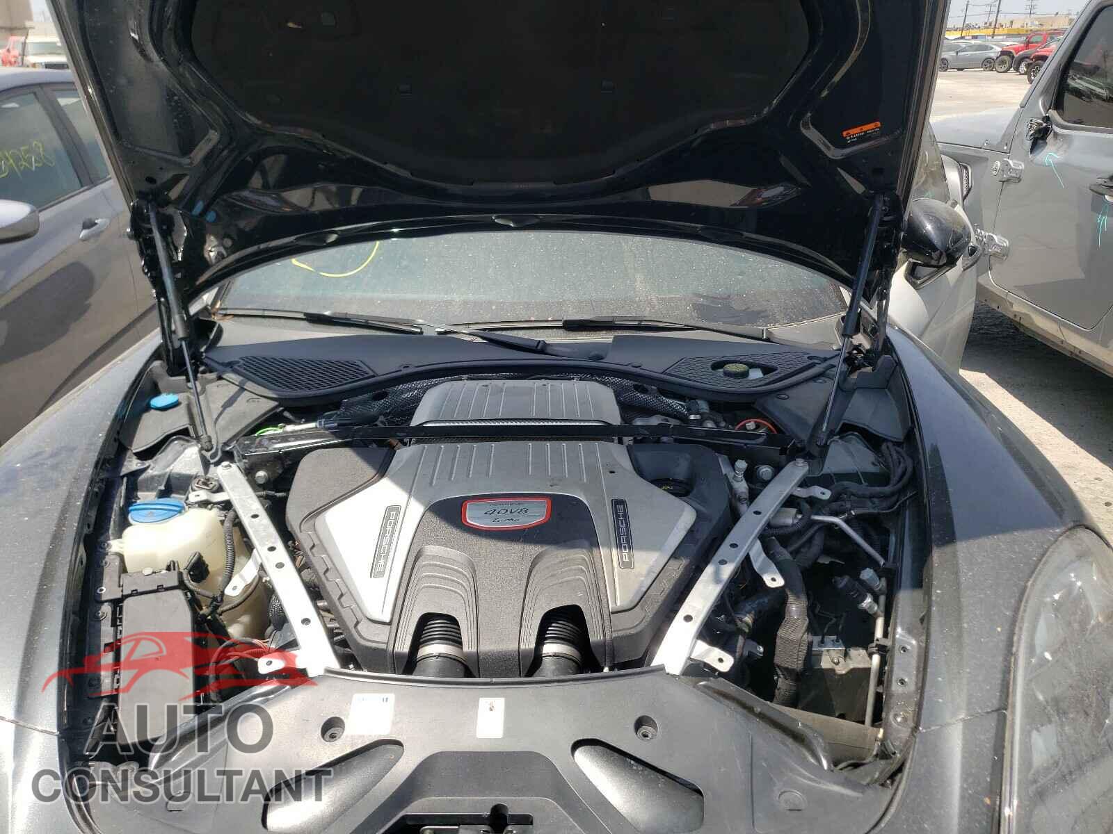 PORSCHE PANAMERA 2017 - WP0AF2A76HL152286