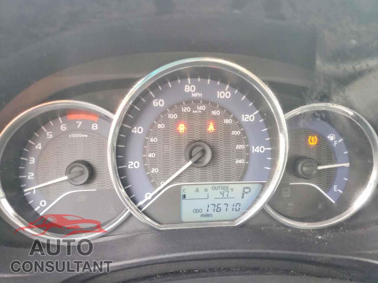 TOYOTA COROLLA 2014 - 2T1BURHEXEC060656