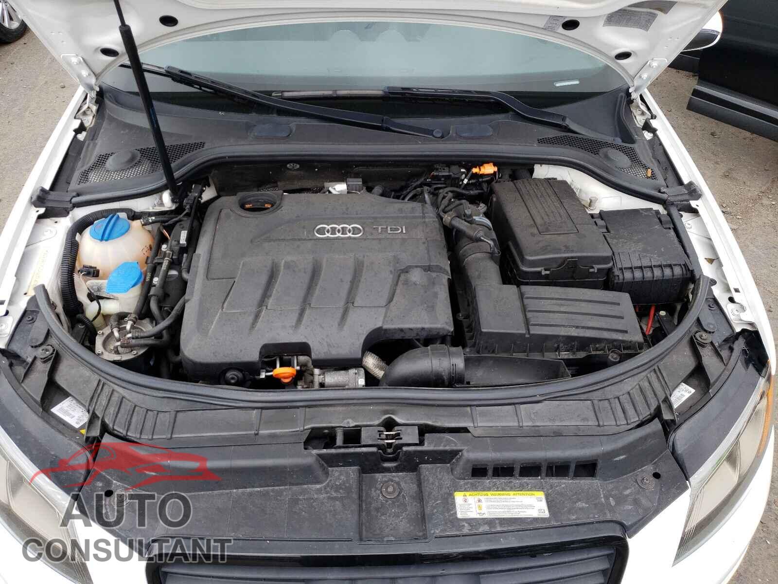 AUDI A3 2012 - WAUKJAFM2CA086896