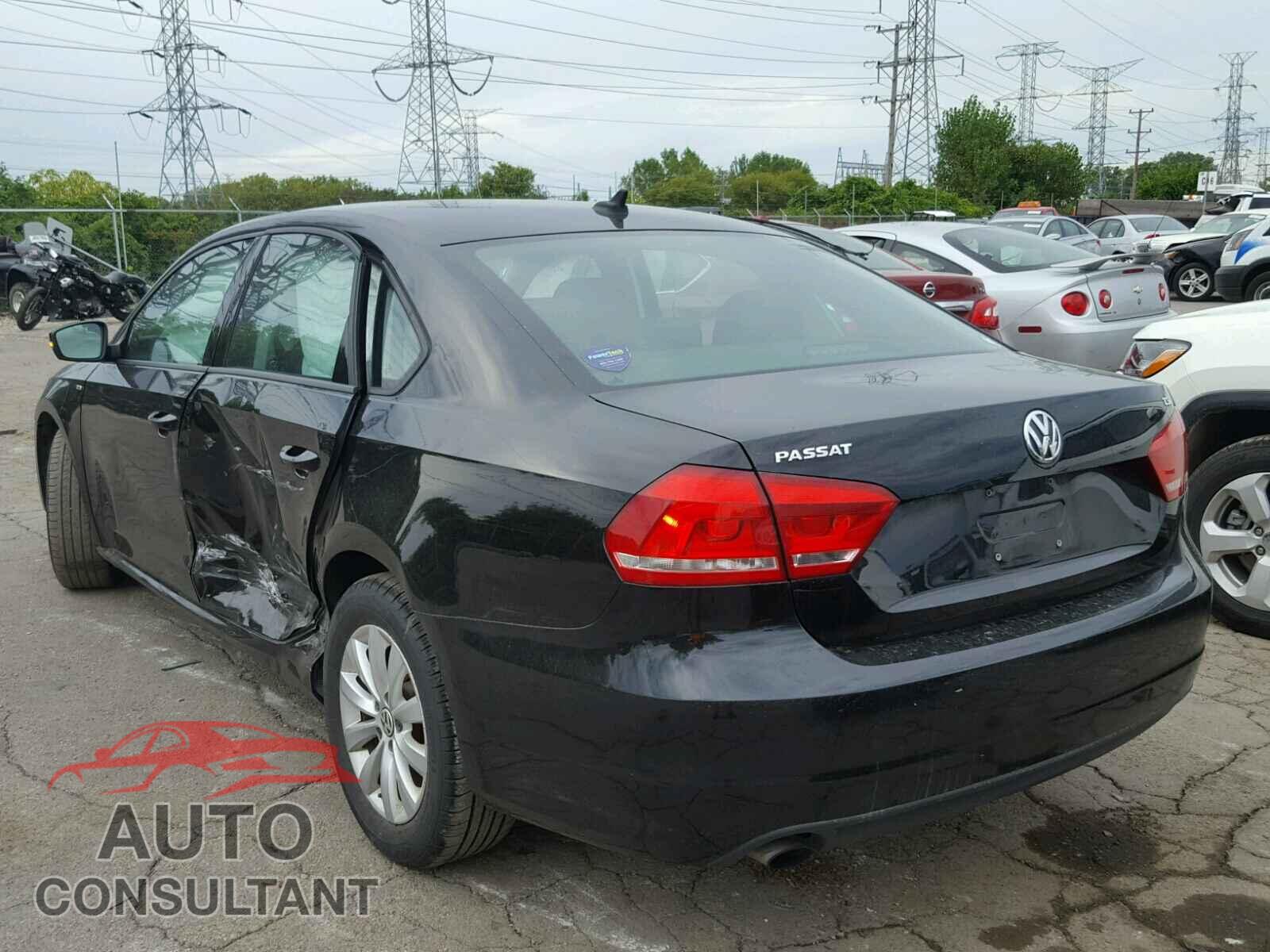 VOLKSWAGEN PASSAT 2015 - 1VWAT7A34FC033388