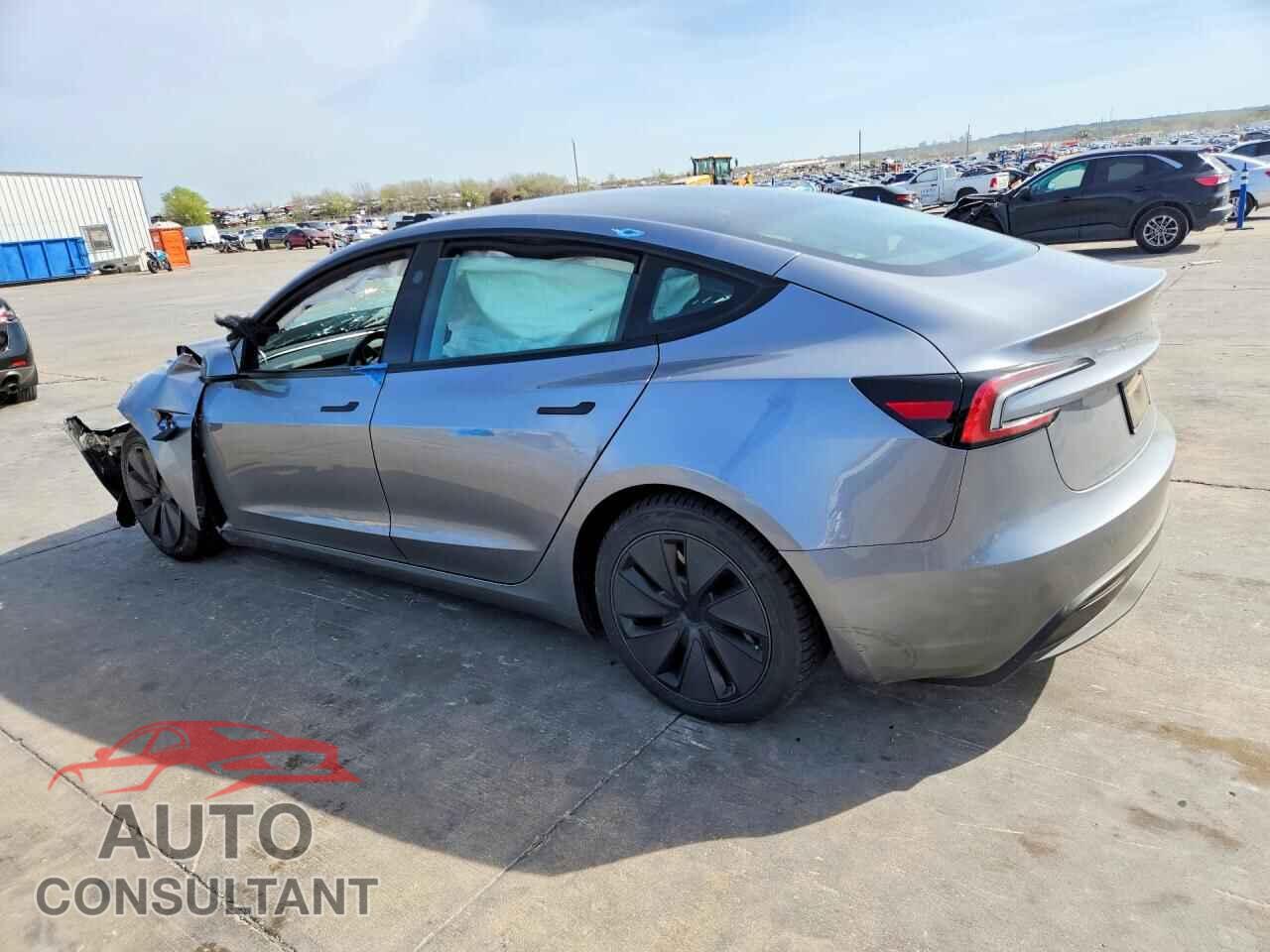 TESLA MODEL 3 2025 - 5YJ3E1EB9SF060944