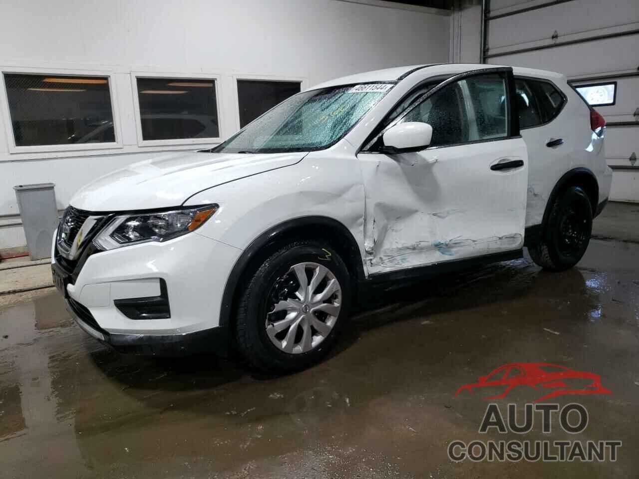 NISSAN ROGUE 2017 - KNMAT2MT5HP511346