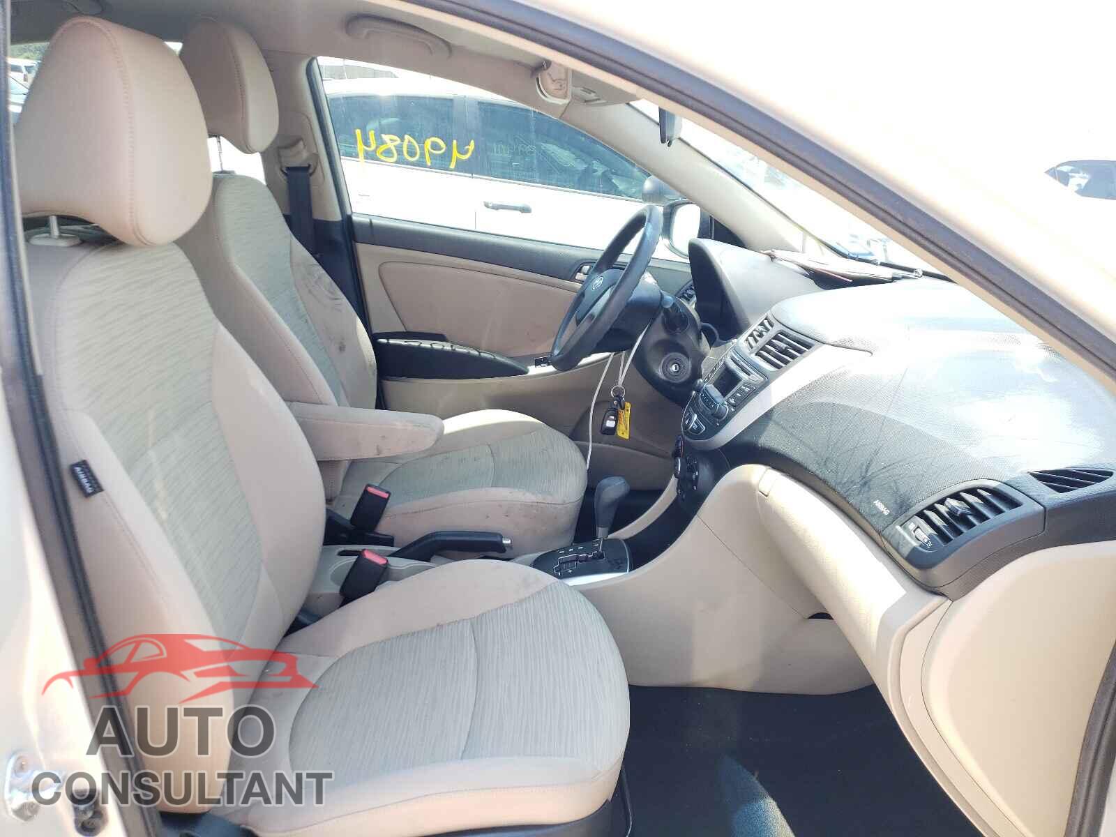 HYUNDAI ACCENT 2016 - KMHCT4AE2GU123738