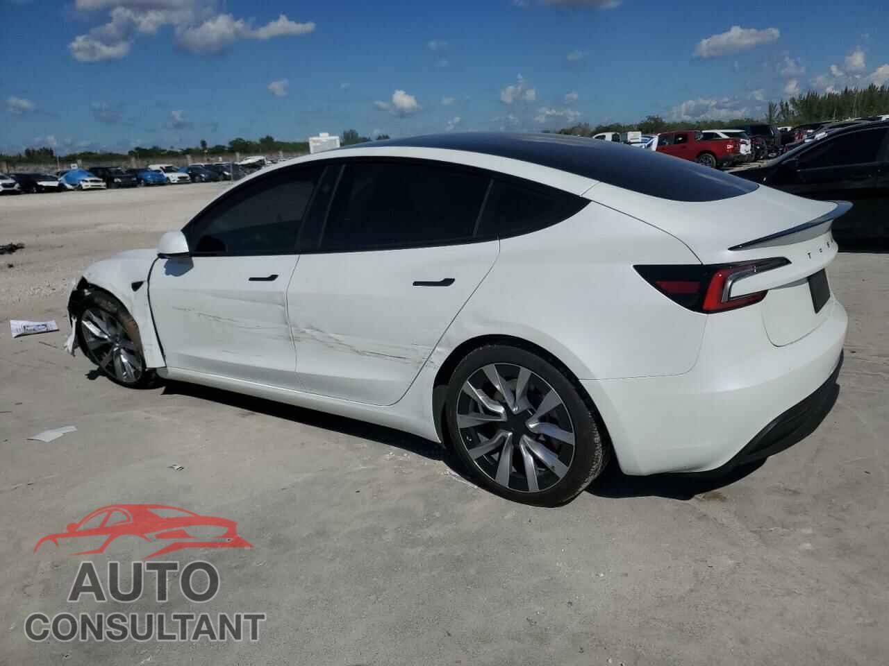 TESLA MODEL 3 2024 - 5YJ3E1EA9RF752350