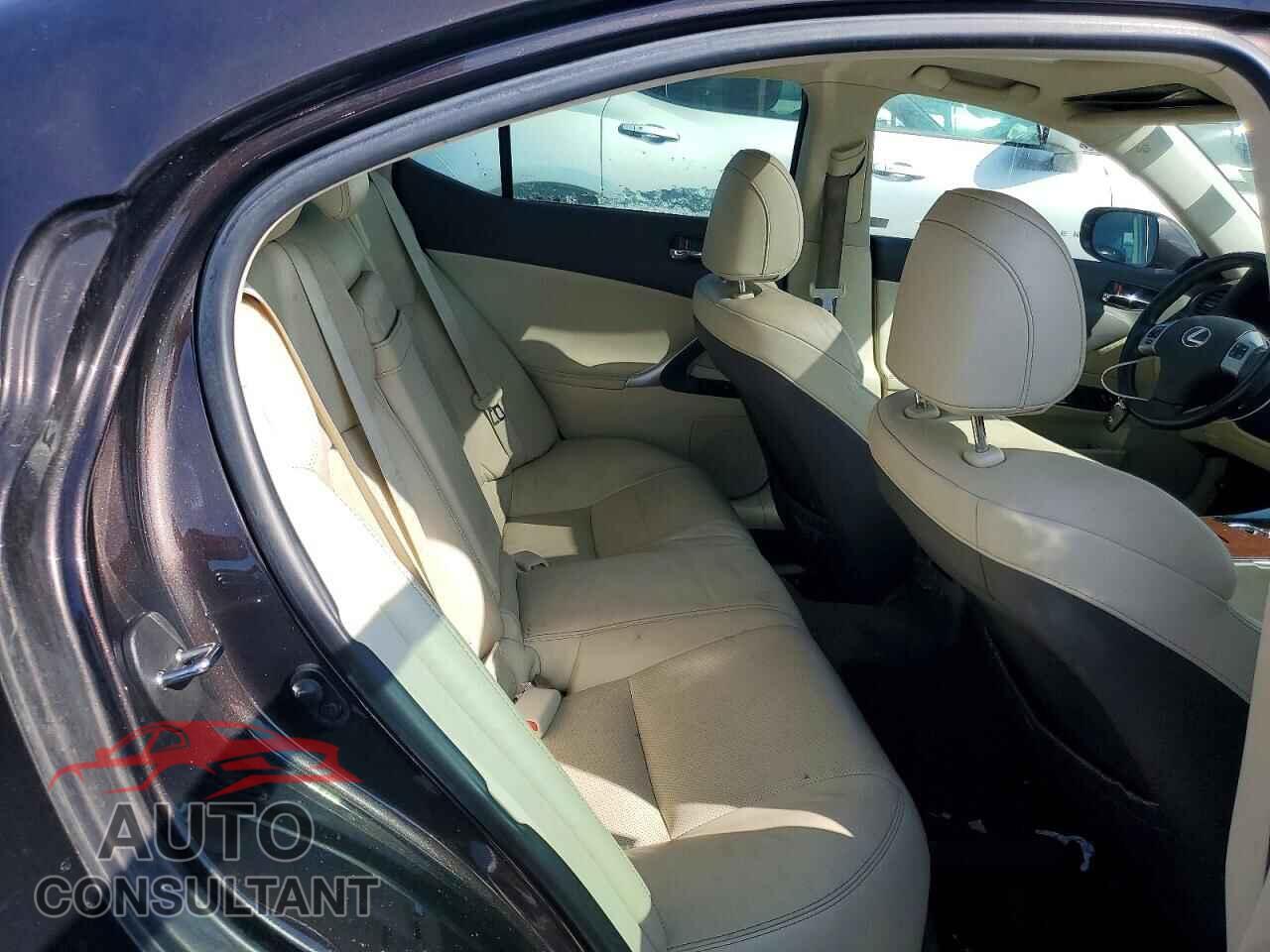 LEXUS IS 2012 - JTHBF5C26C5164957