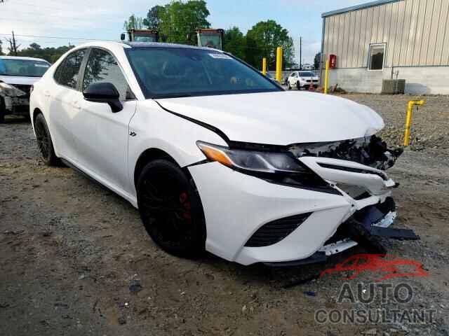 TOYOTA CAMRY 2020 - 4T1G11AK9LU869464