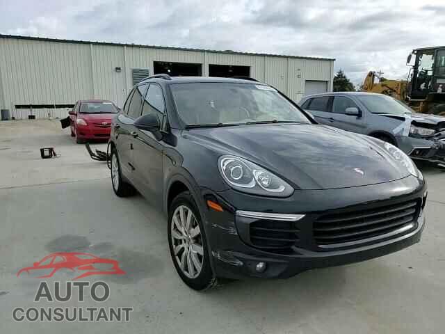PORSCHE CAYENNE 2016 - WP1AA2A25GLA11418