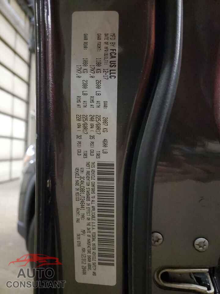 JEEP COMPASS 2018 - 3C4NJDBB1JT246441