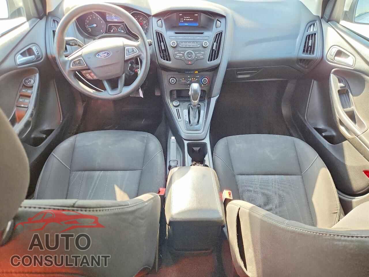 FORD FOCUS 2016 - 1FADP3K2XGL351817