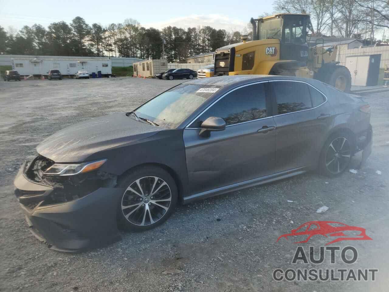 TOYOTA CAMRY 2018 - 4T1B11HK5JU511100