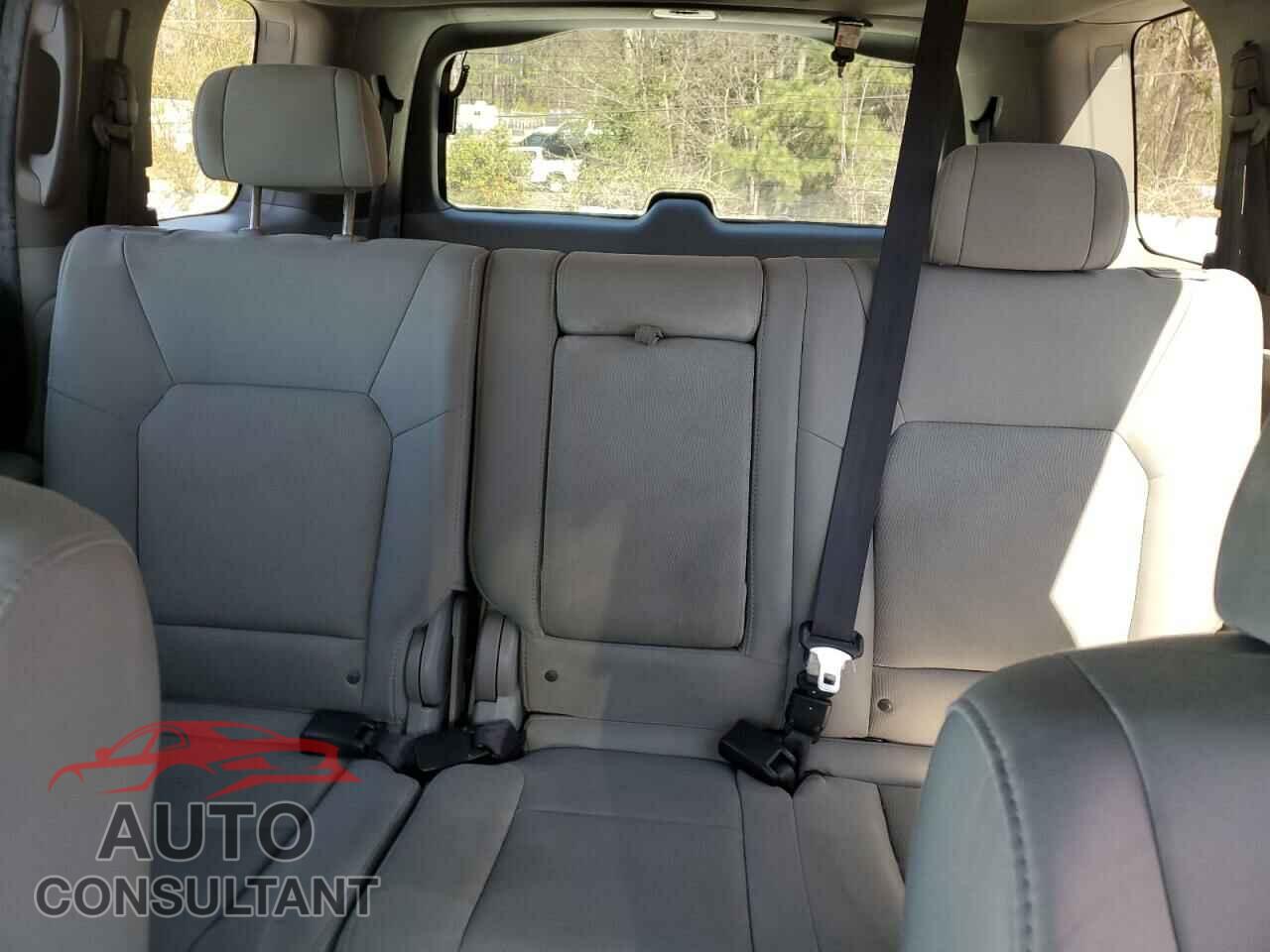 HONDA PILOT 2011 - 5FNYF3H23BB056351