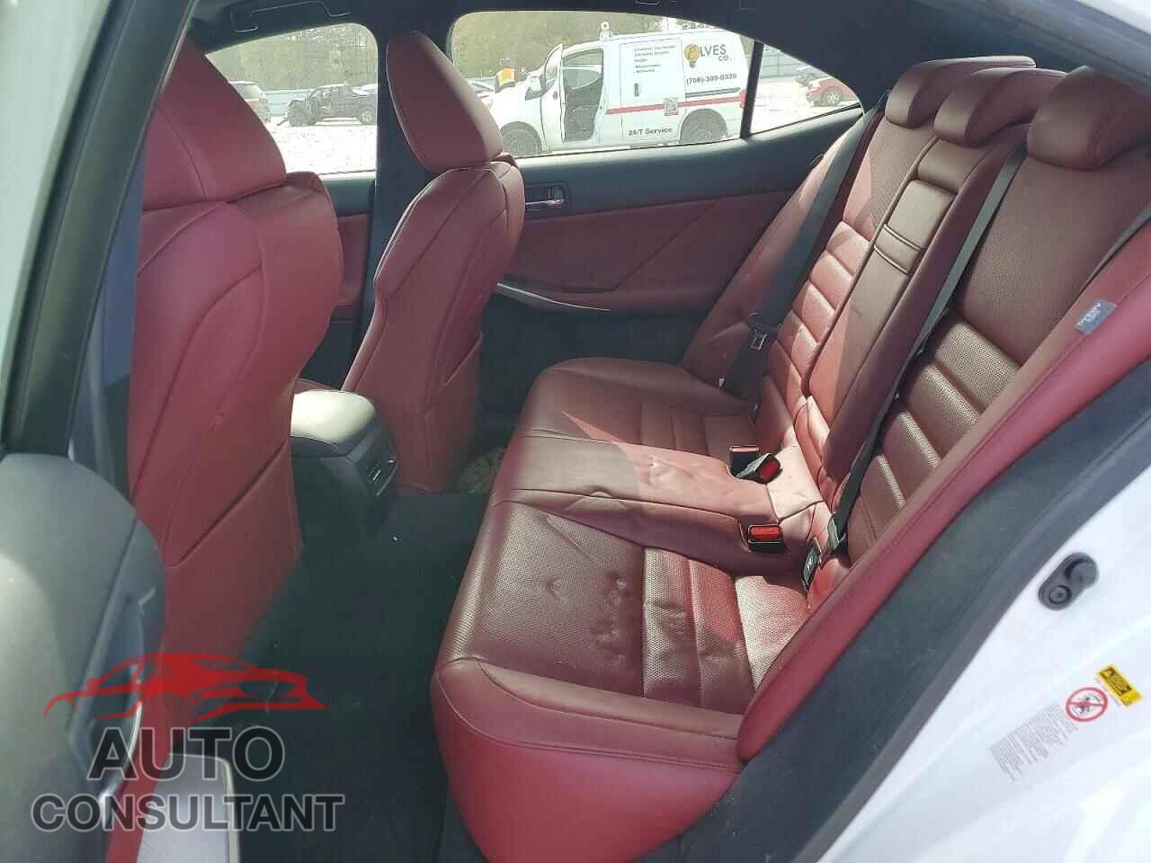 LEXUS IS 2015 - JTHBF1D22F5060249