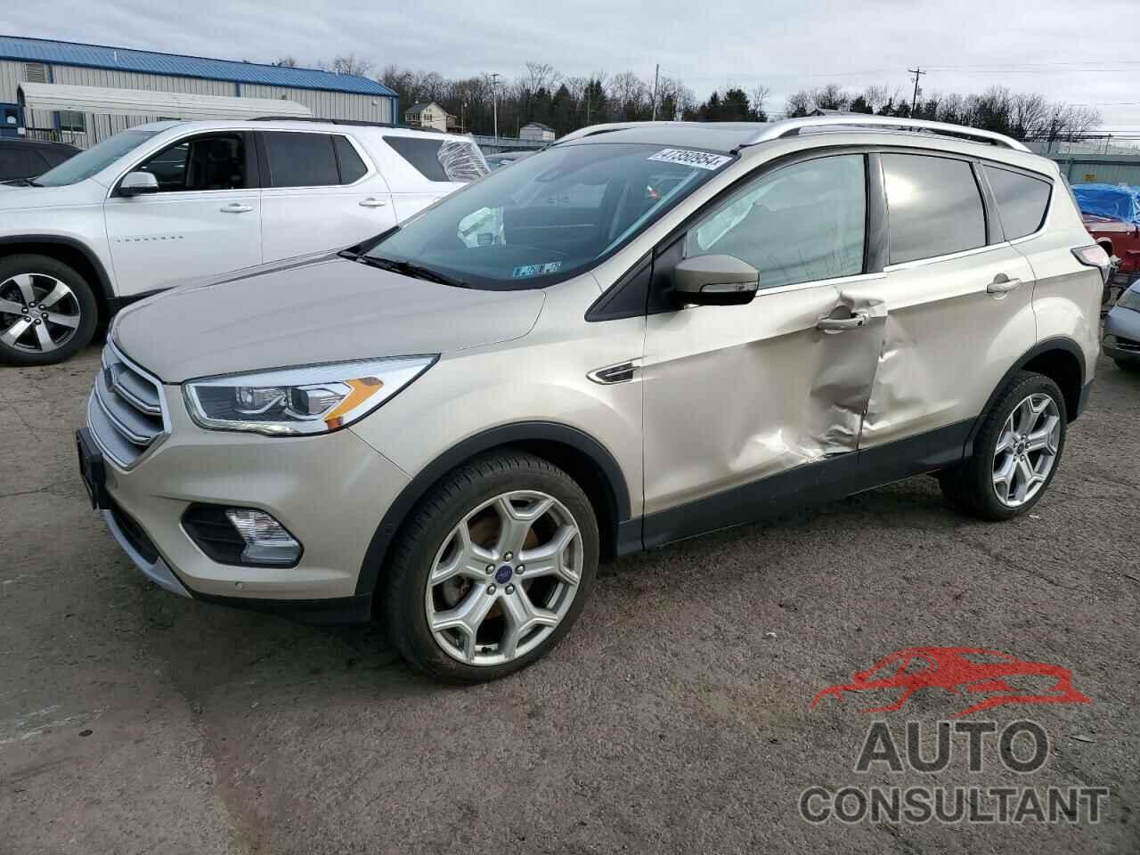 FORD ESCAPE 2017 - 1FMCU9J92HUA90125