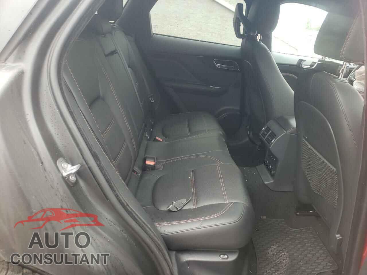 JAGUAR F-PACE 2020 - SADCK2FX5LA618375