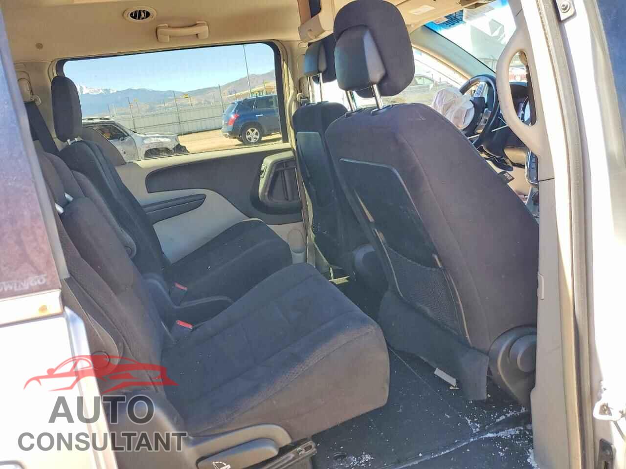 DODGE CARAVAN 2011 - 2D4RN5DG8BR657718