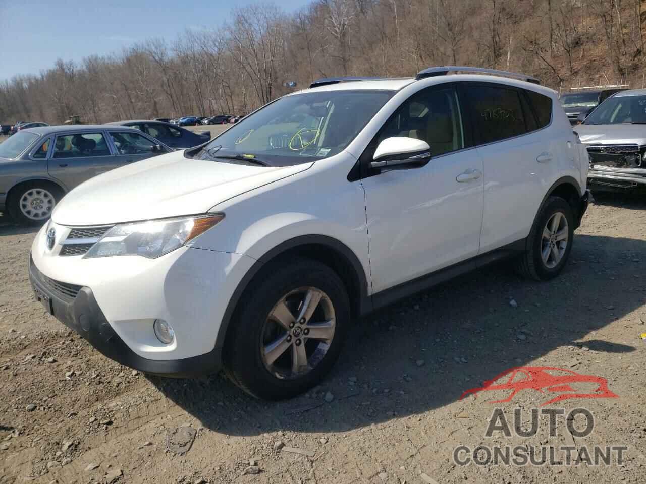 TOYOTA RAV4 2015 - JTMRFREV8FJ043664