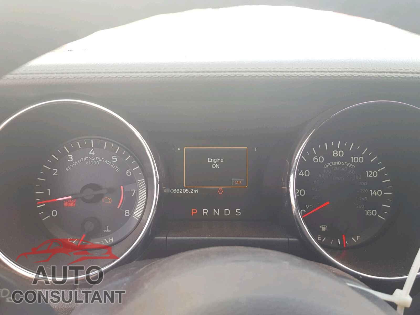 FORD MUSTANG 2016 - 1FA6P8AM7G5228621
