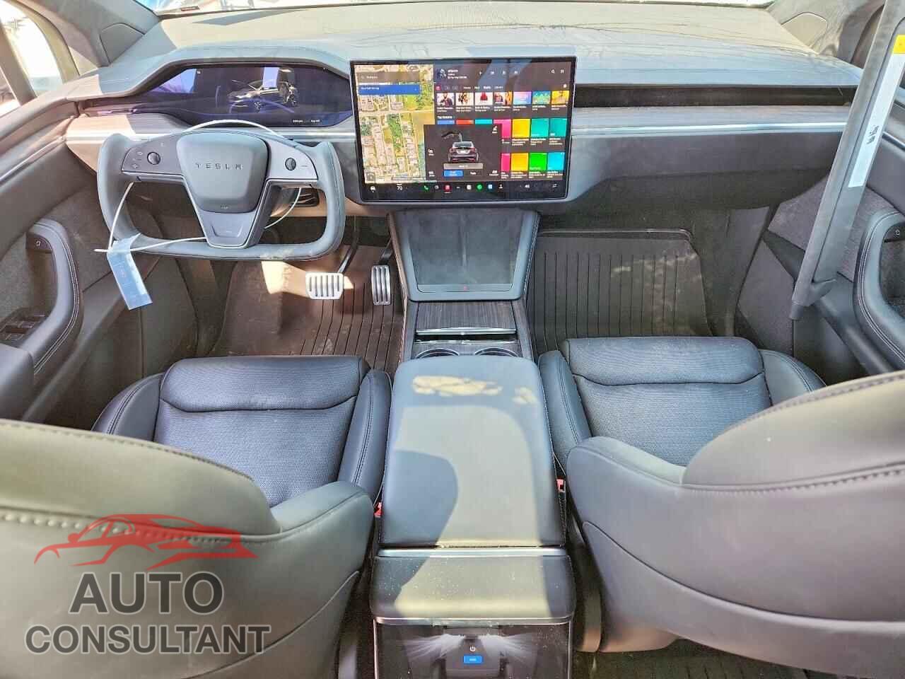 TESLA MODEL X 2024 - 7SAXCBE5XRF434384