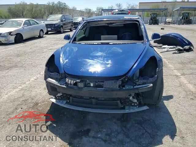TESLA MODEL 3 2019 - 5YJ3E1EA1KF402247
