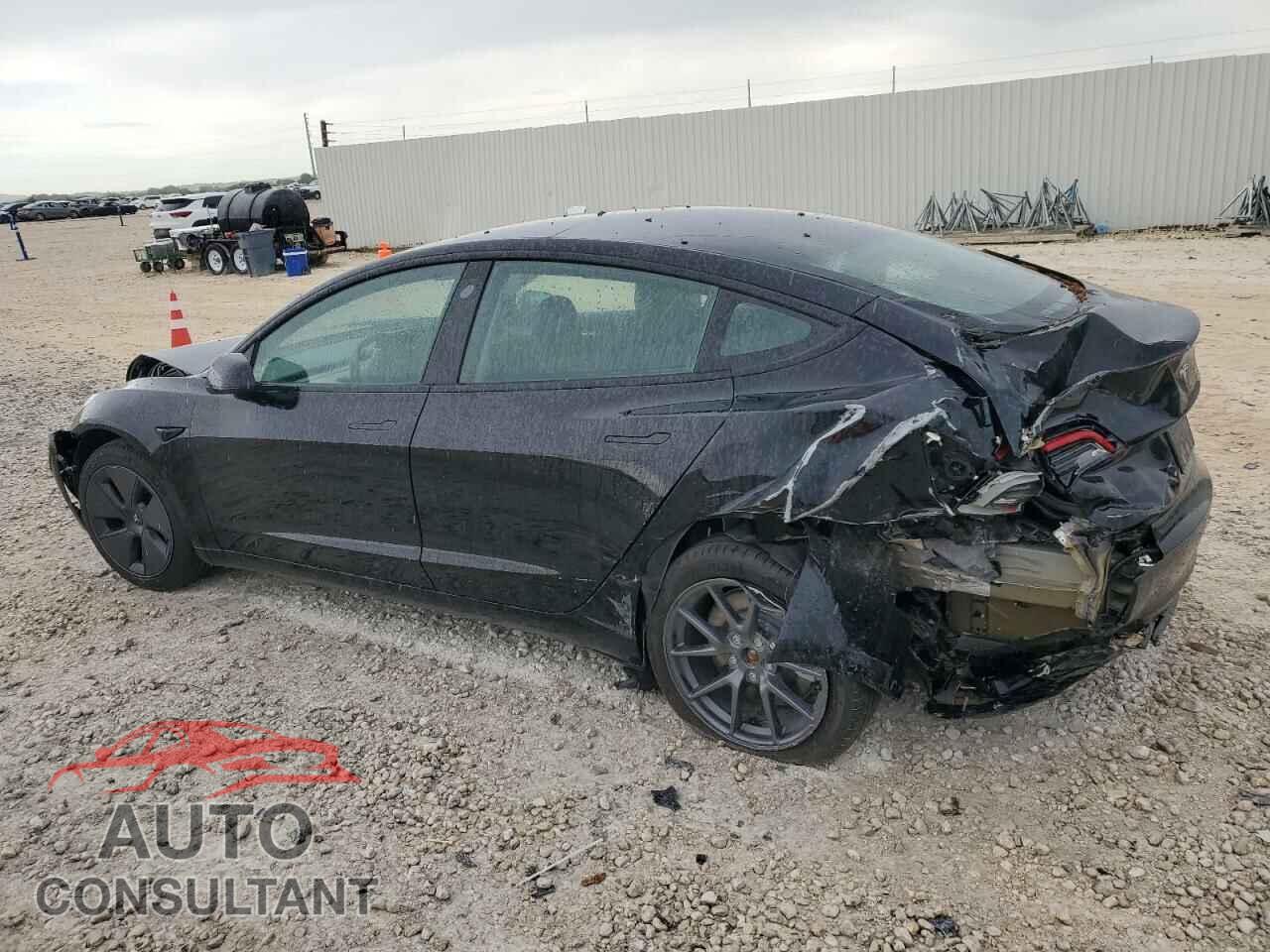 TESLA MODEL 3 2023 - 5YJ3E1EA5PF588608