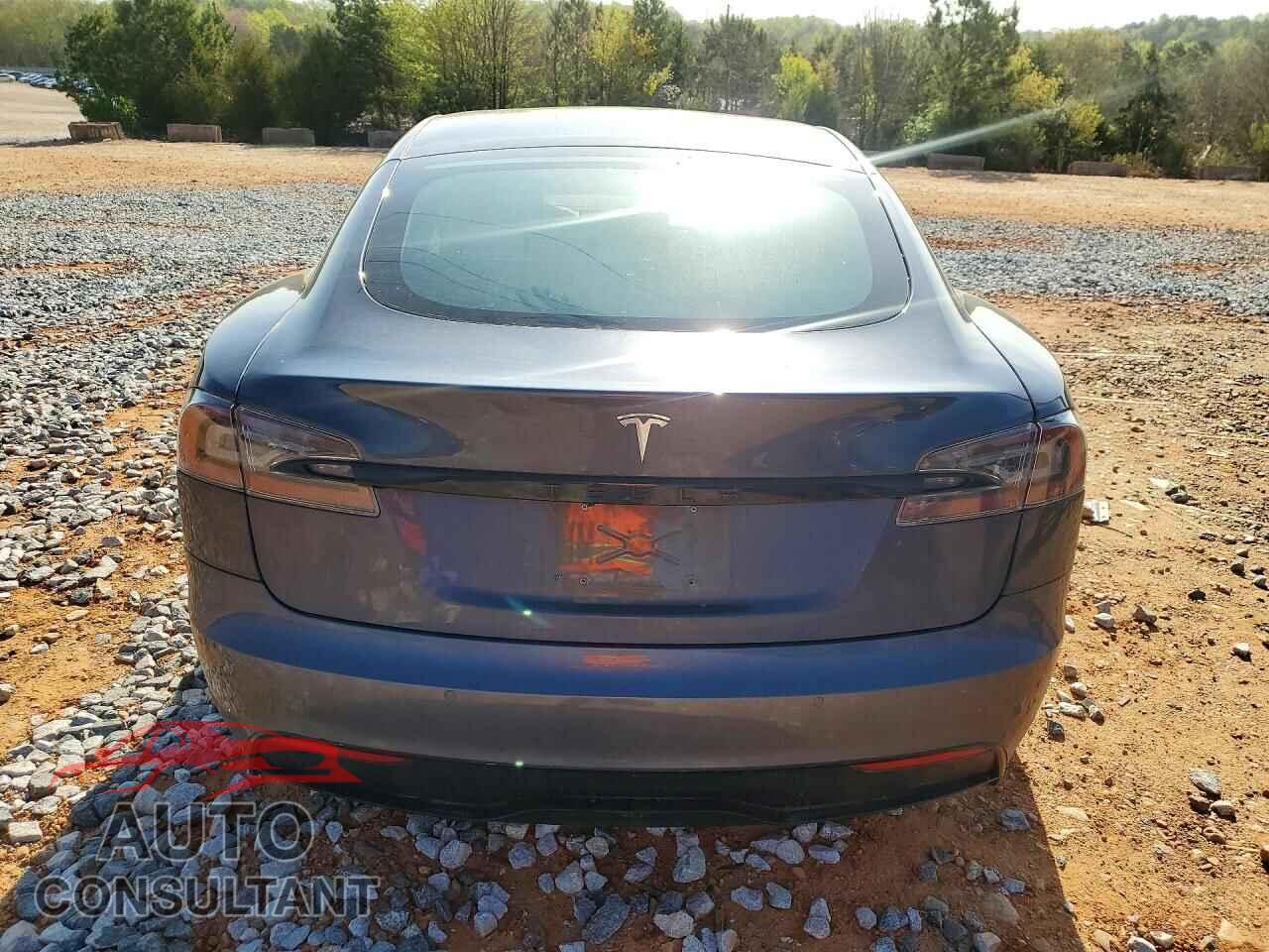TESLA MODEL S 2021 - 5YJSA1E50MF455695