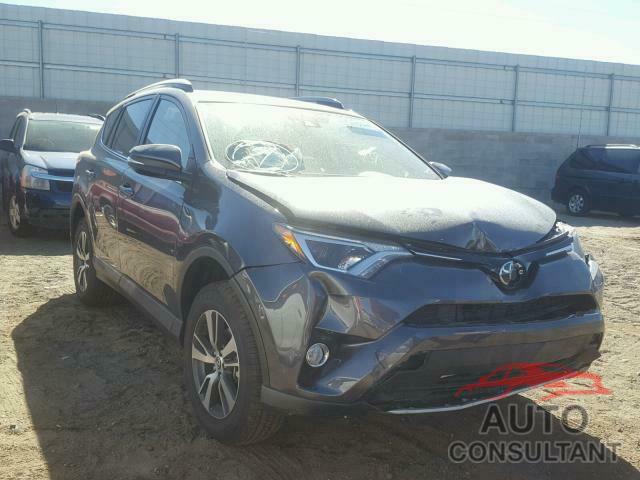 TOYOTA RAV4 XLE 2018 - JTMWFREV1JJ186435