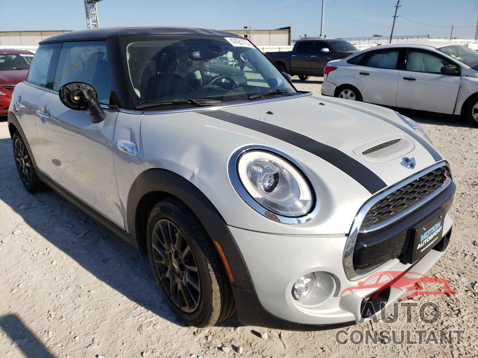 MINI COOPER 2018 - WMWXP7C59J2A47785