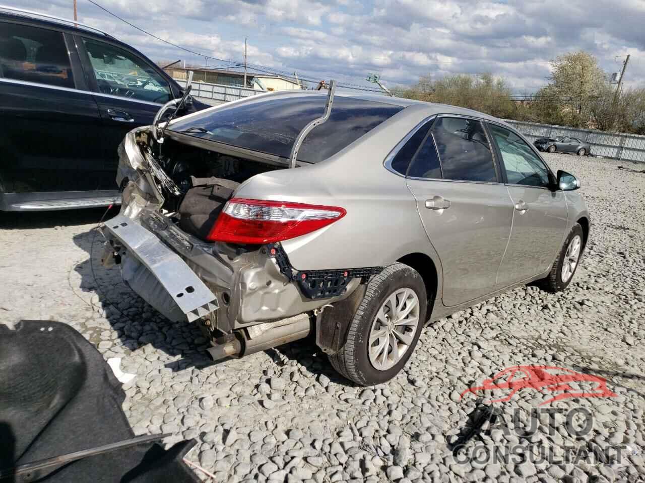 TOYOTA CAMRY 2016 - 4T4BF1FK3GR577499