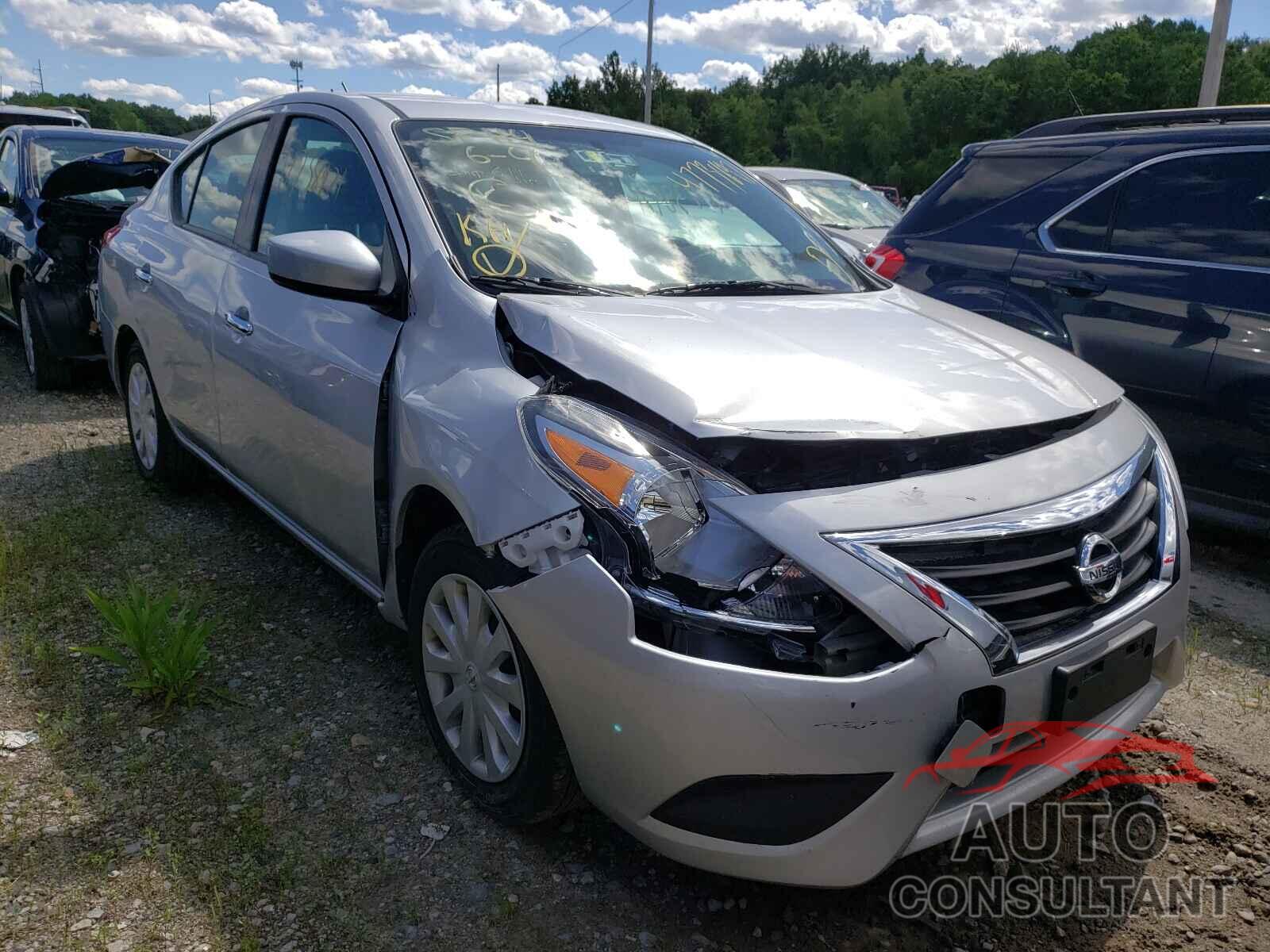 NISSAN VERSA 2019 - 3N1CN7AP0KL868964
