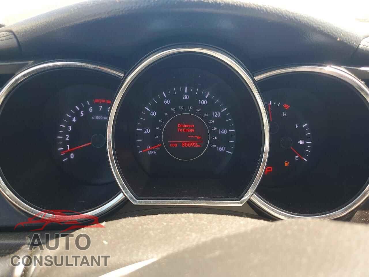KIA OPTIMA 2011 - KNAGN4A78B5065331