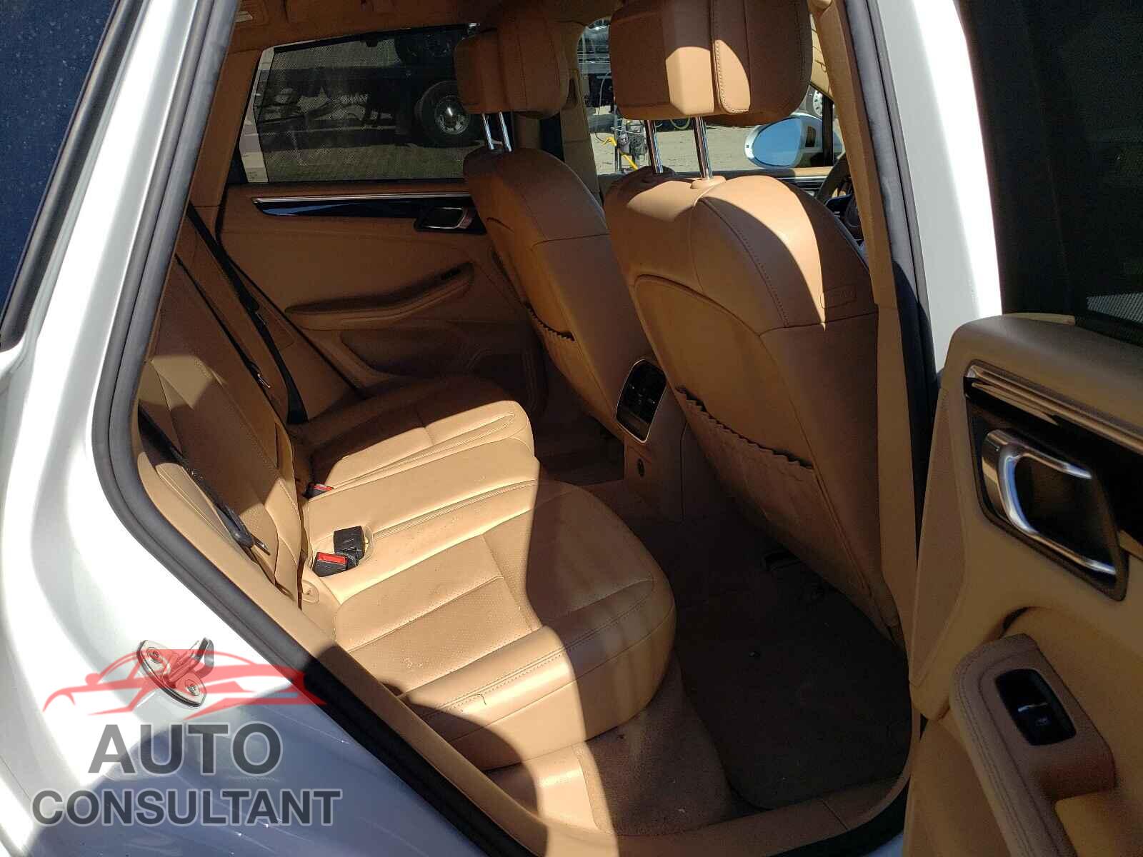 PORSCHE MACAN 2017 - WP1AA2A51HLB82842
