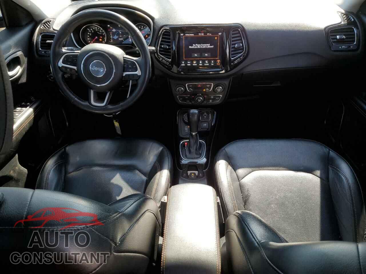 JEEP COMPASS 2018 - 3C4NJDCB7JT341102