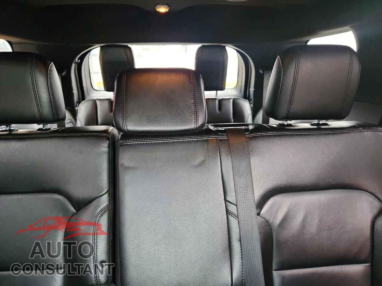 FORD EXPLORER 2018 - 1FM5K8D81JGB37385