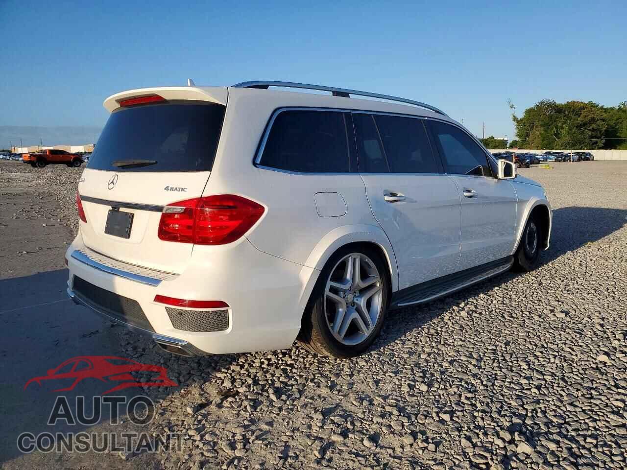 MERCEDES-BENZ GL-CLASS 2015 - 4JGDF7DE2FA577321