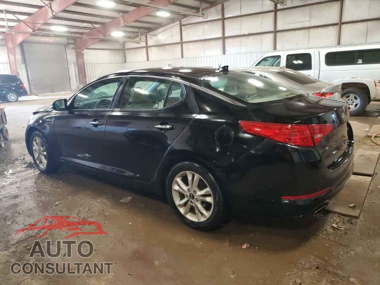 KIA OPTIMA 2011 - KNAGN4A77B5050643