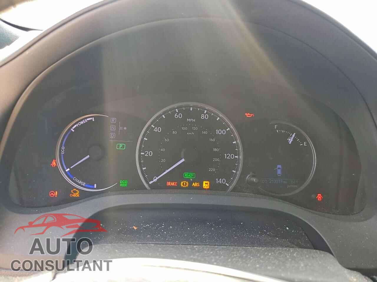LEXUS CT 200 2013 - JTHKD5BH1D2155209