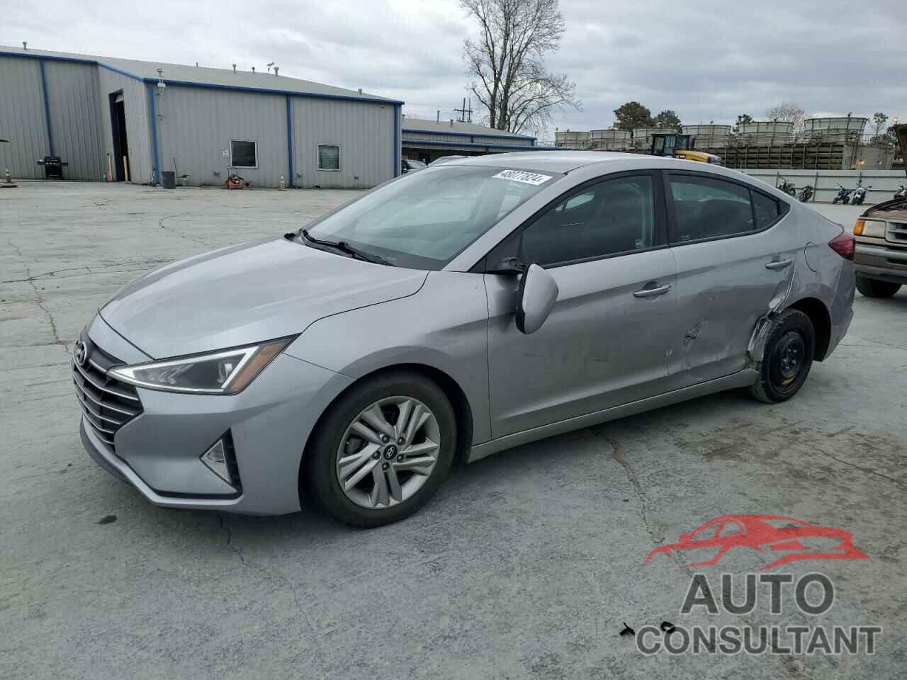 HYUNDAI ELANTRA 2020 - 5NPD84LF2LH571966