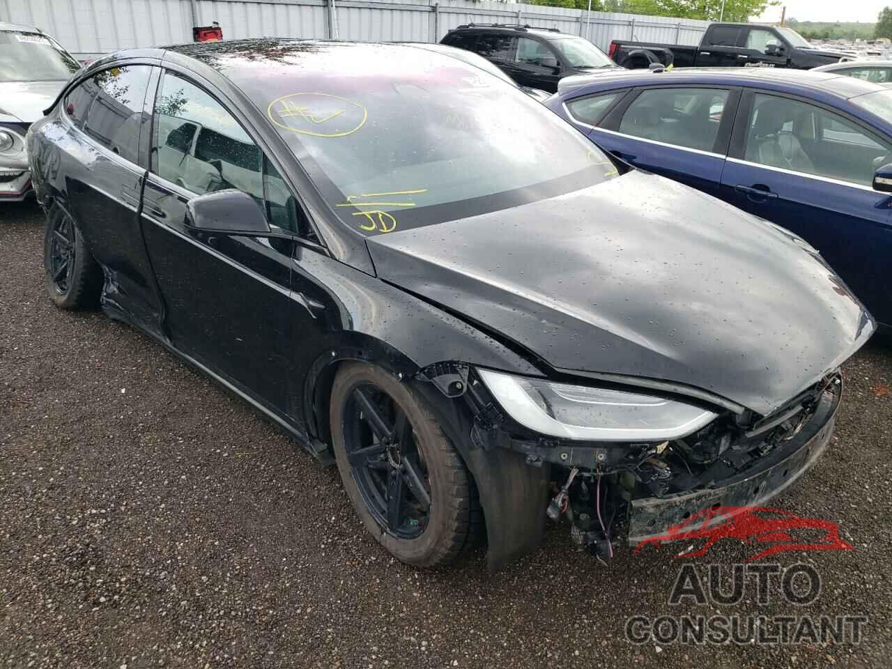 TESLA MODEL X 2018 - 5YJXCBE22JF105167