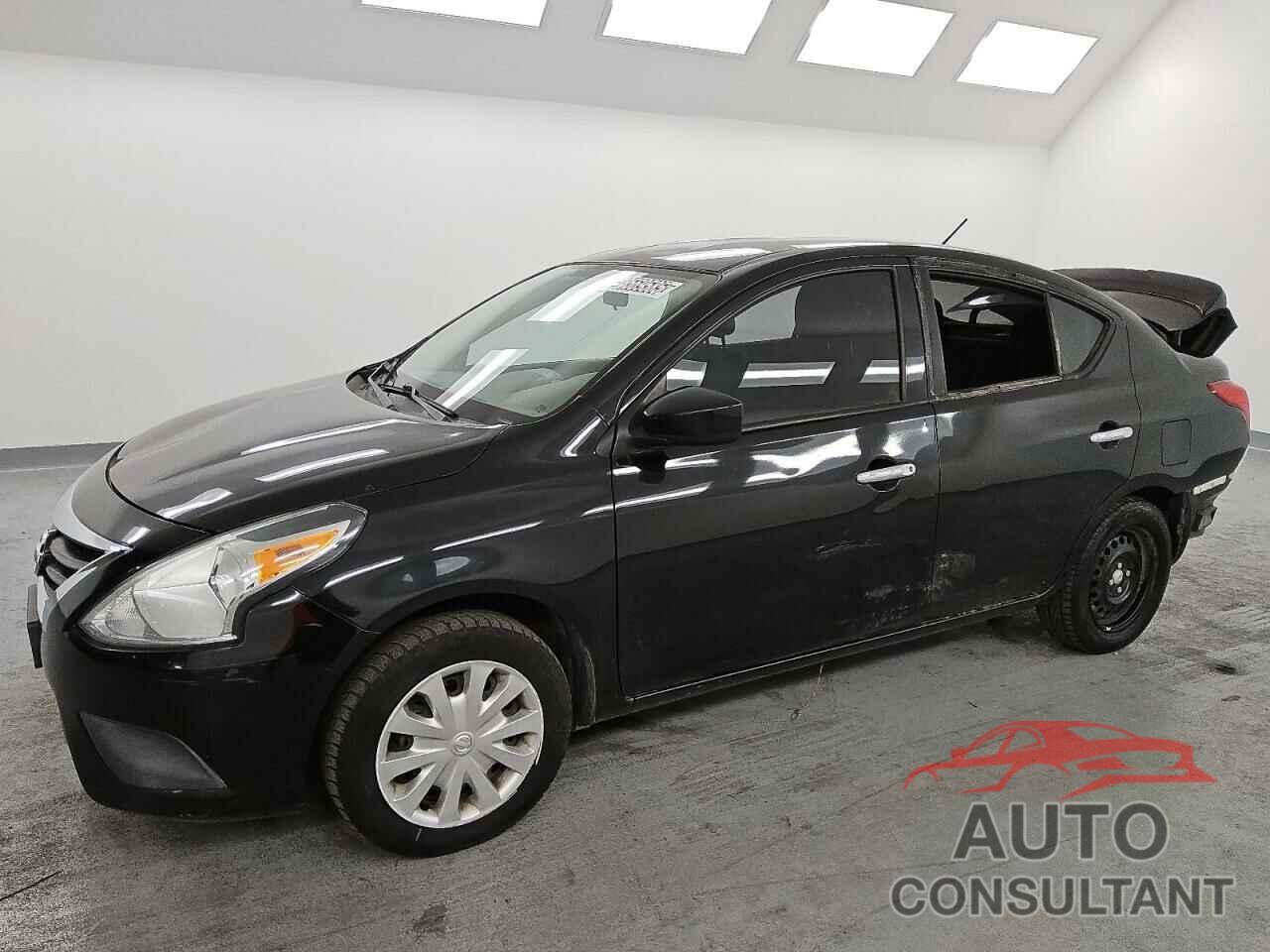 NISSAN VERSA 2019 - 3N1CN7AP3KL845596