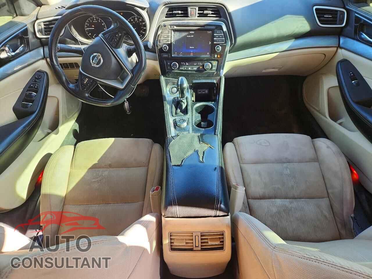 NISSAN MAXIMA 2017 - 1N4AA6AP1HC367232