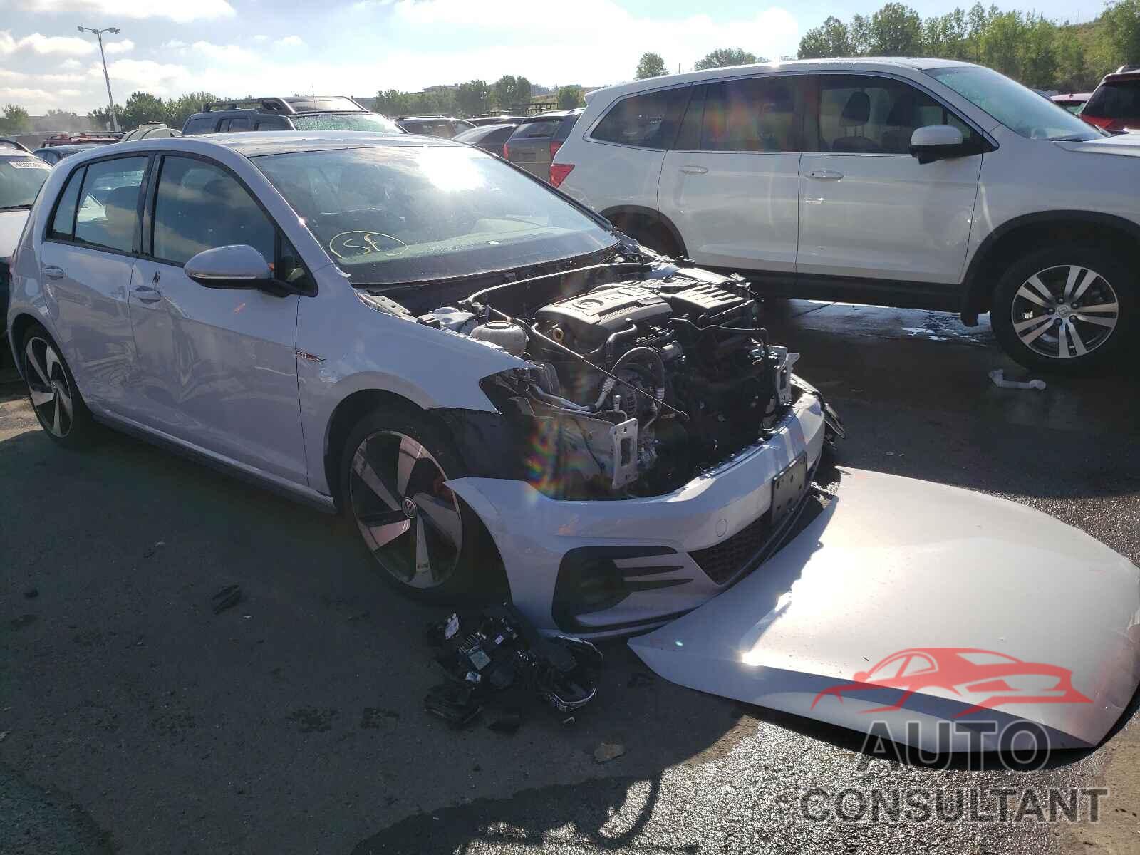 VOLKSWAGEN GTI 2018 - 3VW447AU1JM262363