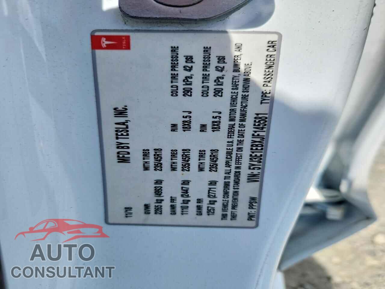 TESLA MODEL 3 2018 - 5YJ3E1EBXJF145581