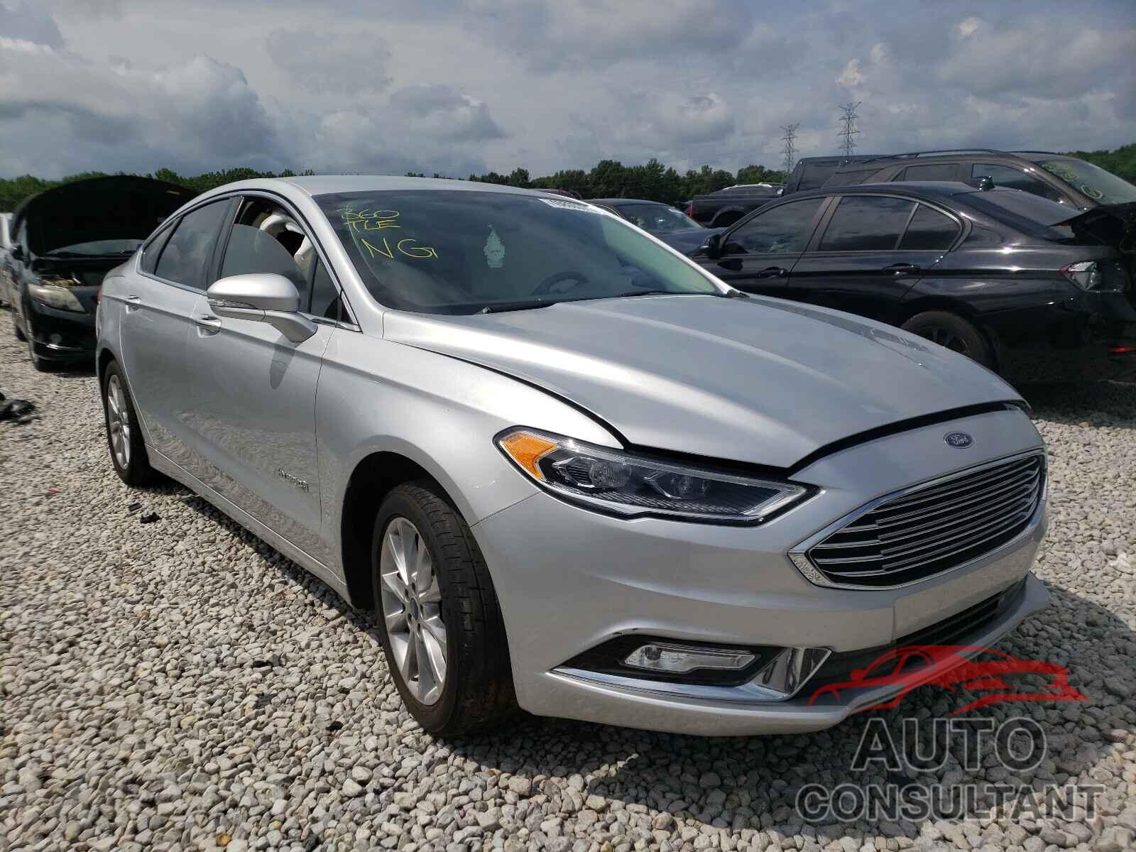 FORD FUSION 2017 - 3FA6P0LU7HR370058