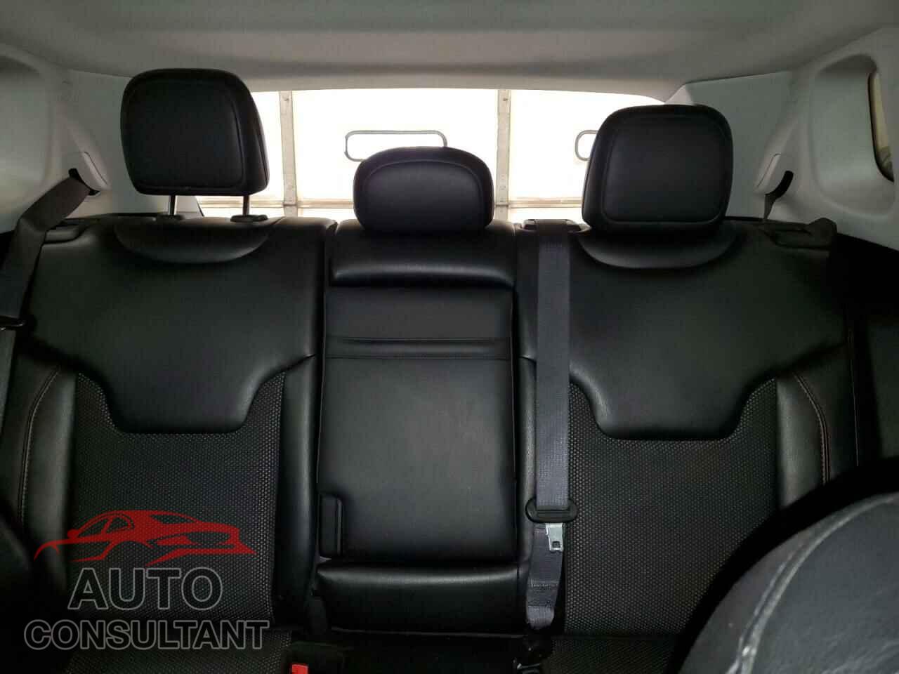 JEEP COMPASS 2019 - 3C4NJDDB1KT618892