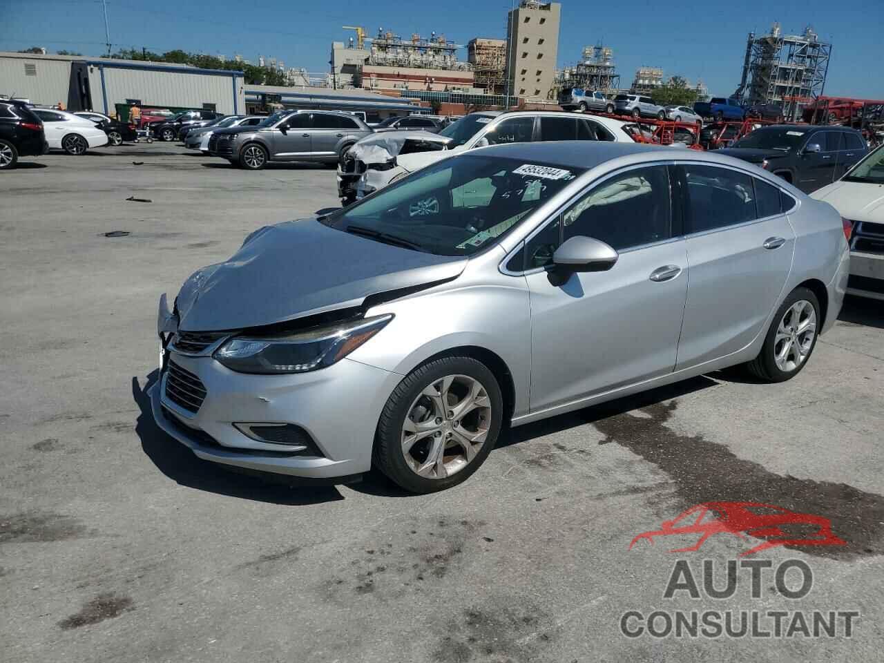 CHEVROLET CRUZE 2018 - 1G1BF5SM8J7165767