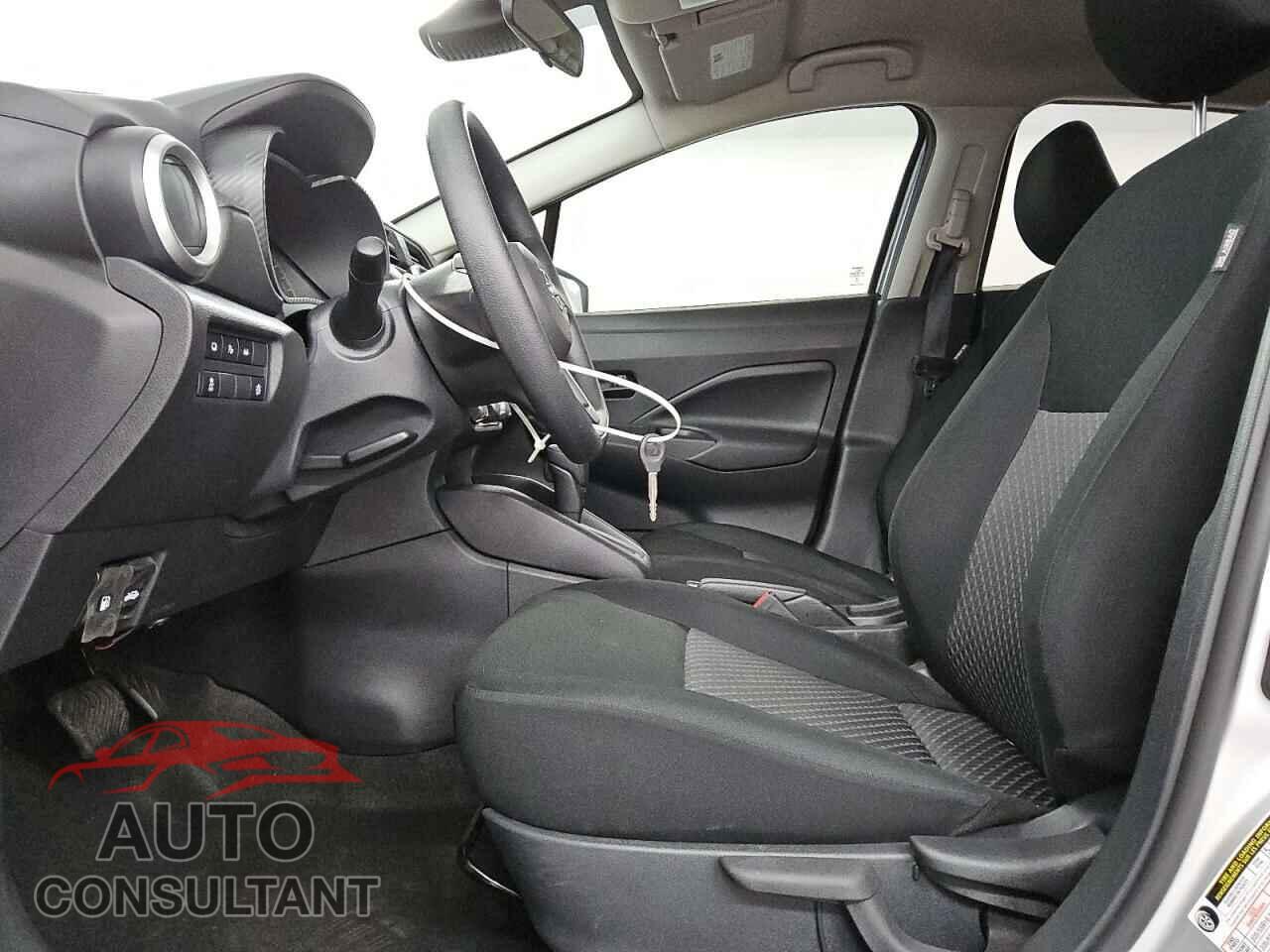 NISSAN VERSA 2024 - 3N1CN8DV9RL866219