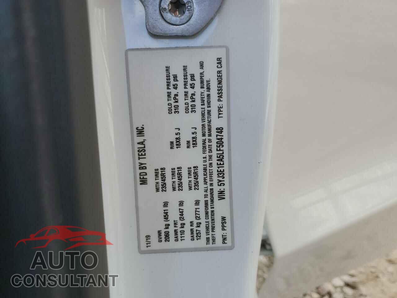 TESLA MODEL 3 2020 - 5YJ3E1EA5LF504748