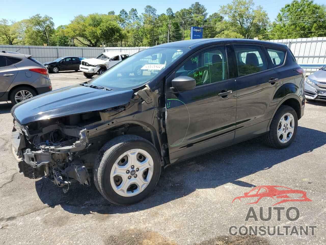 FORD ESCAPE 2017 - 1FMCU0F77HUE94377
