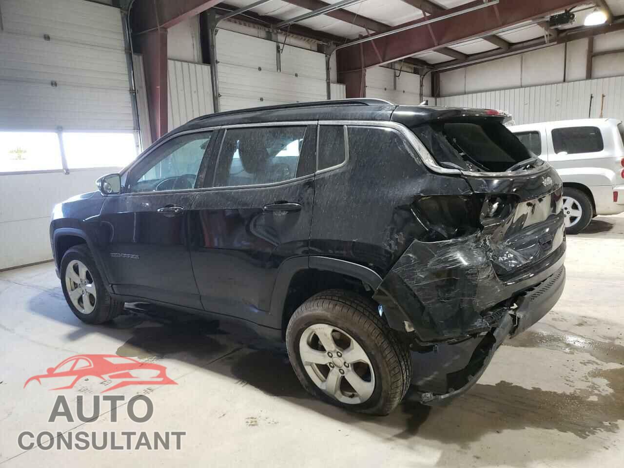 JEEP COMPASS 2018 - 3C4NJDBB3JT142517