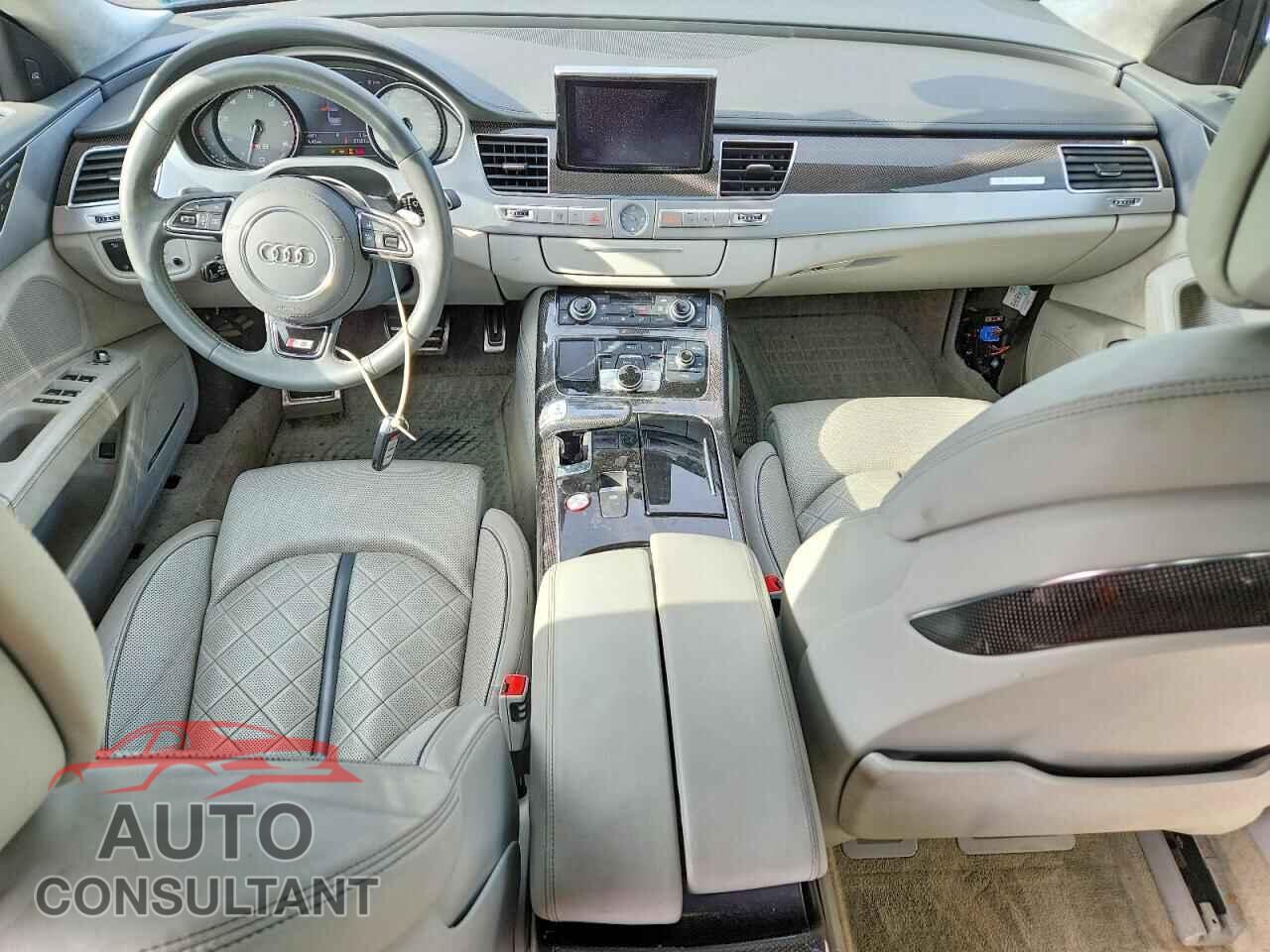 AUDI S8 2014 - WAUD2AFD1EN002875